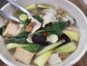 Mee hoon kueh at Xuan Miao Veggie Food 炫妙 - PLQ Mall in Central Singapore