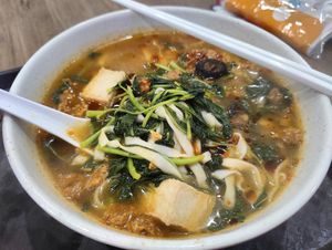 Tom yum ban mian at Xuan Miao Veggie Food 炫妙 - PLQ Mall in Central Singapore