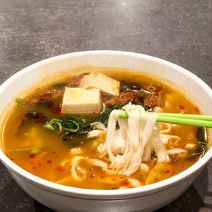 Tomyum ban mian 😋👍🏻spicy at Xuan Miao Veggie Food 炫妙 - PLQ Mall in Central Singapore