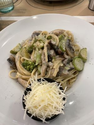 Creamy pasta  at Mama Tierra in Athens