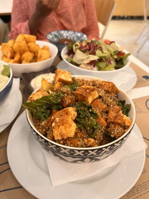   at Mama Tierra in Athens