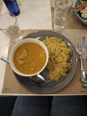  at Mama Tierra in Athens