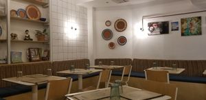 Inside at Mama Tierra in Athens