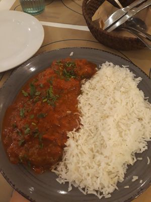 Soutzoukakia  at Mama Tierra in Athens