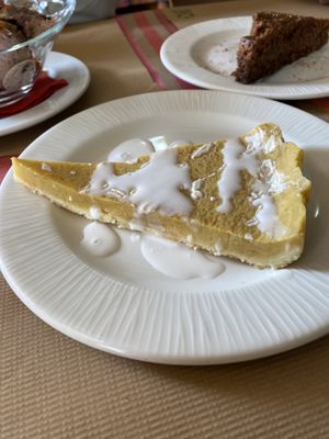 Mango and coconut cake  at La Retama in Zaragoza