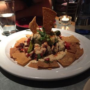 vegan nachos at Teresa Carles Cocina Vegetariana in Barcelona