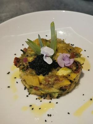 Tartare at Teresa Carles Cocina Vegetariana in Barcelona