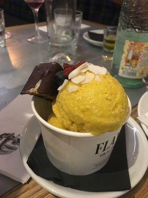 Helado de mango  at Teresa Carles Cocina Vegetariana in Barcelona