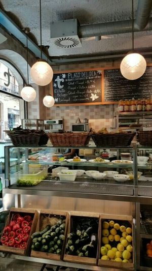 vitrina menú  at Teresa Carles Cocina Vegetariana in Barcelona