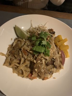 Pad thai  at Teresa Carles Cocina Vegetariana in Barcelona