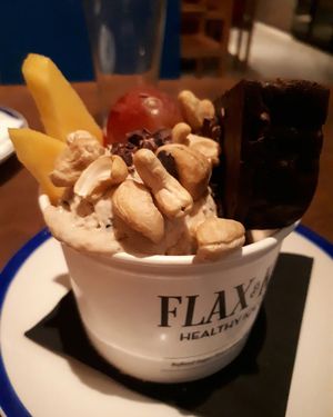 delicious sesame icecream at Teresa Carles Cocina Vegetariana in Barcelona