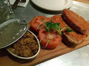 'tuna', very oily, no fishy flavour at Teresa Carles Cocina Vegetariana in Barcelona