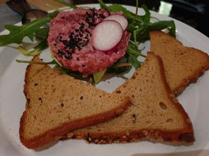 Tofu avocado tartare at Teresa Carles Cocina Vegetariana in Barcelona