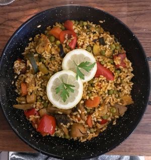 Paella de verduras for 1 person  at Teresa Carles Cocina Vegetariana in Barcelona
