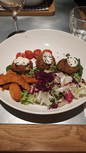 It was good/OK at Teresa Carles Cocina Vegetariana in Barcelona