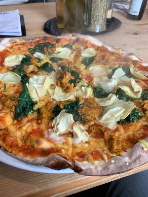 Vegan thuna at Pizza Bande in Hamburg