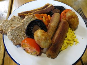 Breakfast  at Anna Loka in Cardiff