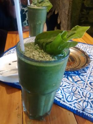 Green smoothie at Blue Apples in Halifax