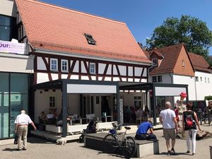 outside at Eiscafe Milano in Bad Vilbel