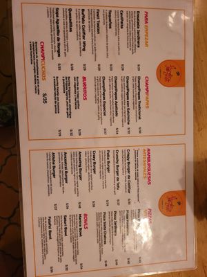 Menu at El Jardín de Jazmín in Lima