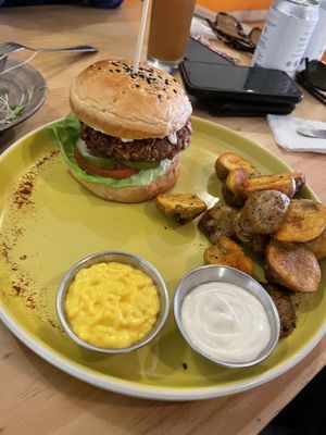 Crispy brocoli  at El Jardín de Jazmín in Lima