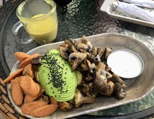 Champipapas Especial & Latte de Oro  at El Jardín de Jazmín in Lima