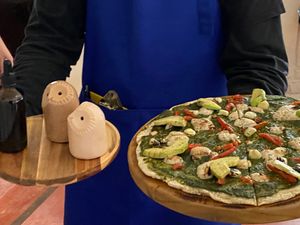 Pizzas a la piedra masa madre at El Jardín de Jazmín in Lima