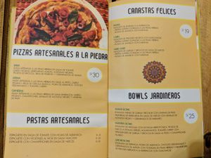 Menu at El Jardín de Jazmín in Lima