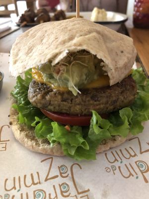 Lentil Burger at El Jardín de Jazmín in Lima