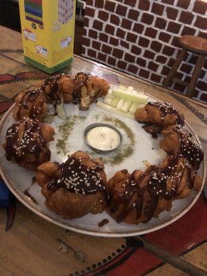 Buffalo wings at El Jardín de Jazmín in Lima