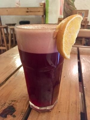Rosas de Jamaica con Naranja y Hierbabuena at El Jardín de Jazmín in Lima