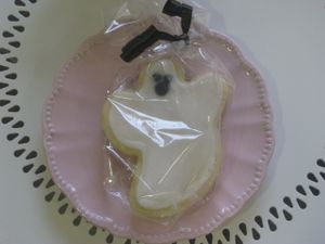 Ghost cookie at NomNom Vegan Bakery in Vienna