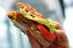 A burger at Universo Vegano in Florence