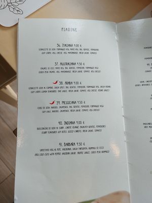 Pizza at Universo Vegano in Florence