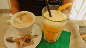 Cappuccino and fresh juice at Universo Vegano in Florence