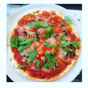 vegan mushroom and mozzarella pizza - my all-time favourite! at Universo Vegano in Florence