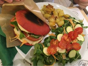 Super Burger! at Universo Vegano in Florence