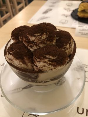 Tiramisu at Universo Vegano in Florence