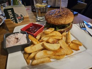 Beate Burger mit Himbeer-Mayonnaise at Debakel in Hannover