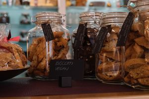 cookies at Bhajan Cafe in Riga