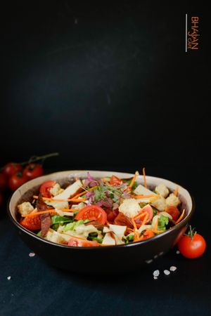 cesar at Bhajan Cafe in Riga