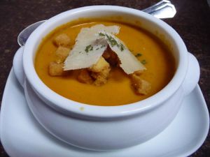 Crema de verduras con parmesano at El Paladar in Sevilla