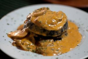 Berenjenas con salsa de champiñones al brandy at El Paladar in Sevilla