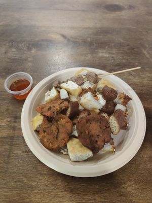 Vegan buffet at Im Jai - Veg Food Stall in Chiang Mai
