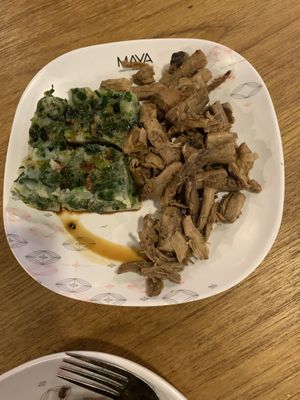 Cake and Chewy Mushroom Pieces at Im Jai - Veg Food Stall in Chiang Mai