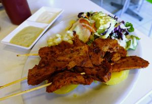 Anticuchos at OKEY Al Natural in Lima