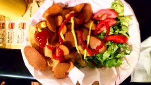 Salchimixta at OKEY Al Natural in Lima