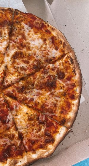 large pizza w veg cheese   at Blaze Pizza - O'Keefe Ave in New Orleans