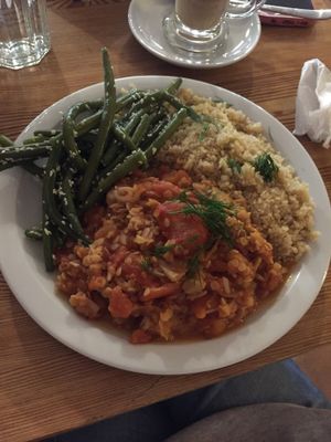 Lentil stew with quinoa and sesame green beans at Korzenie  in Lodz