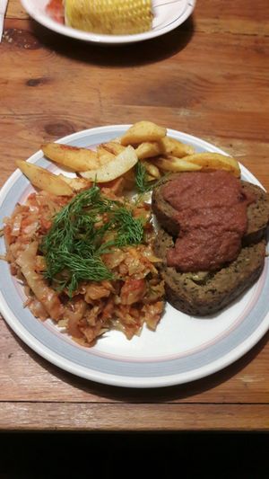 Seitan. Big but didn't taste much. Also cold at Korzenie  in Lodz